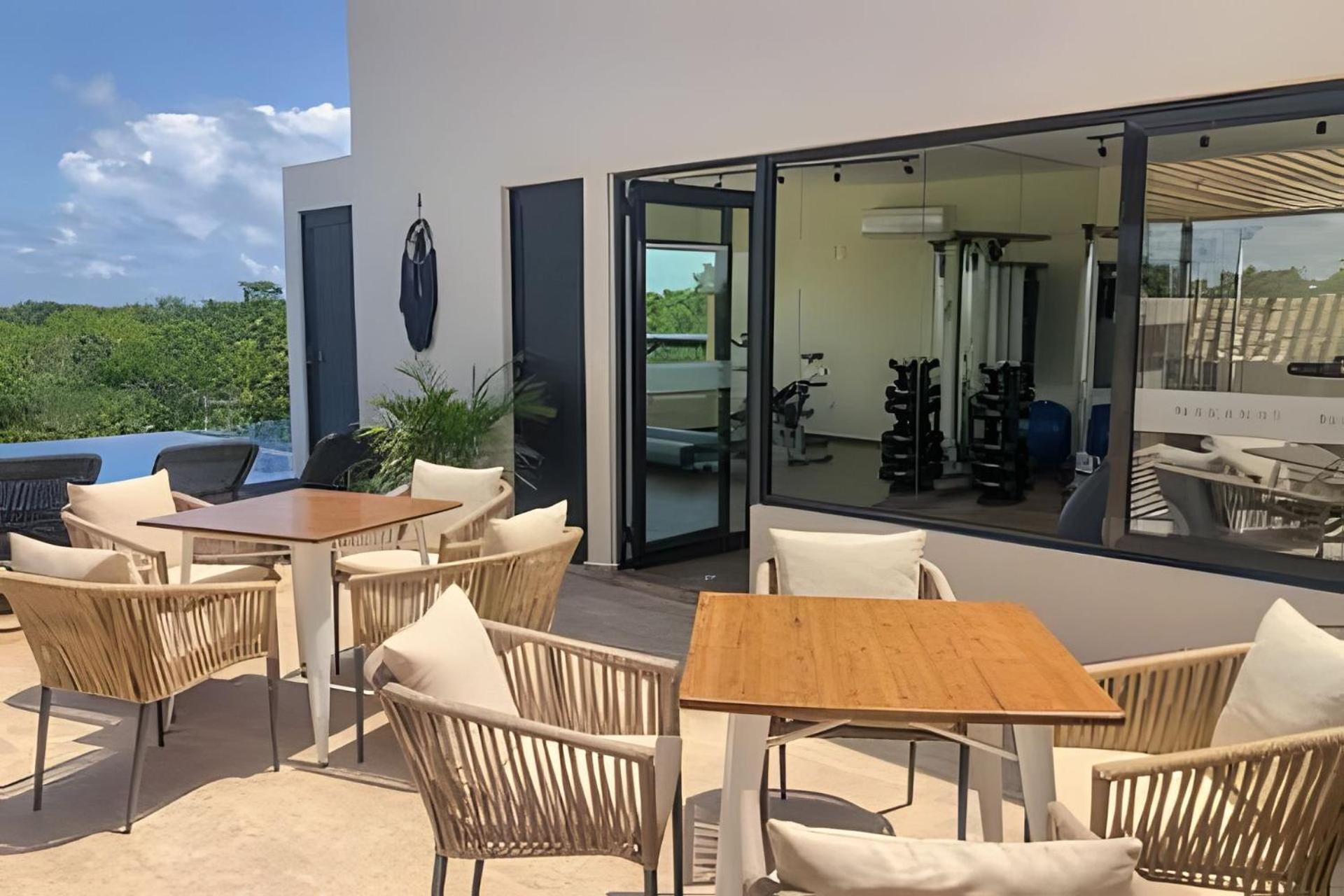 Suit Next To The Common Top Roof Exclusive Building Kingsize Bed 2 Super Pools, Gym, Grill Tulum Dış mekan fotoğraf