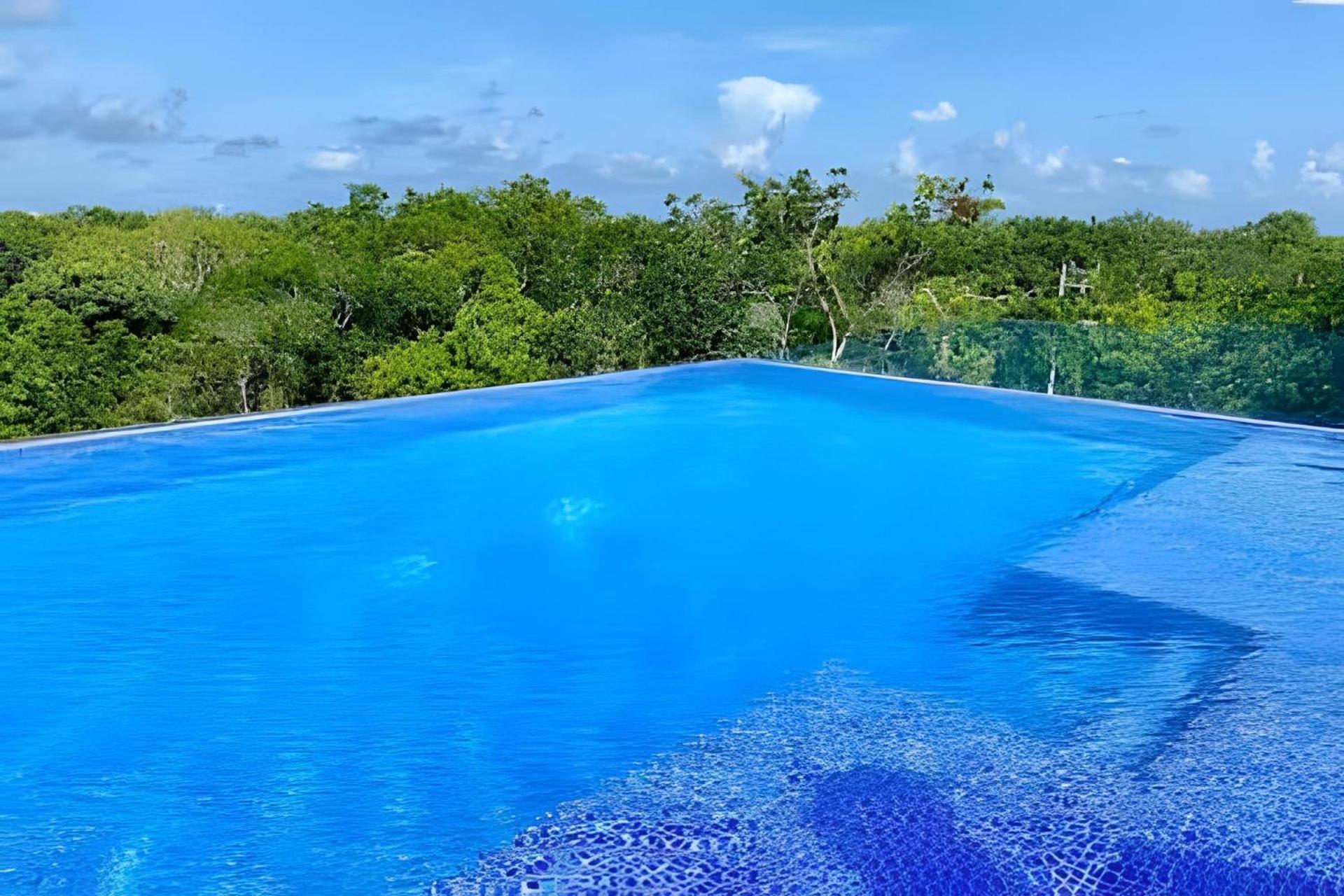 Suit Next To The Common Top Roof Exclusive Building Kingsize Bed 2 Super Pools, Gym, Grill Tulum Dış mekan fotoğraf